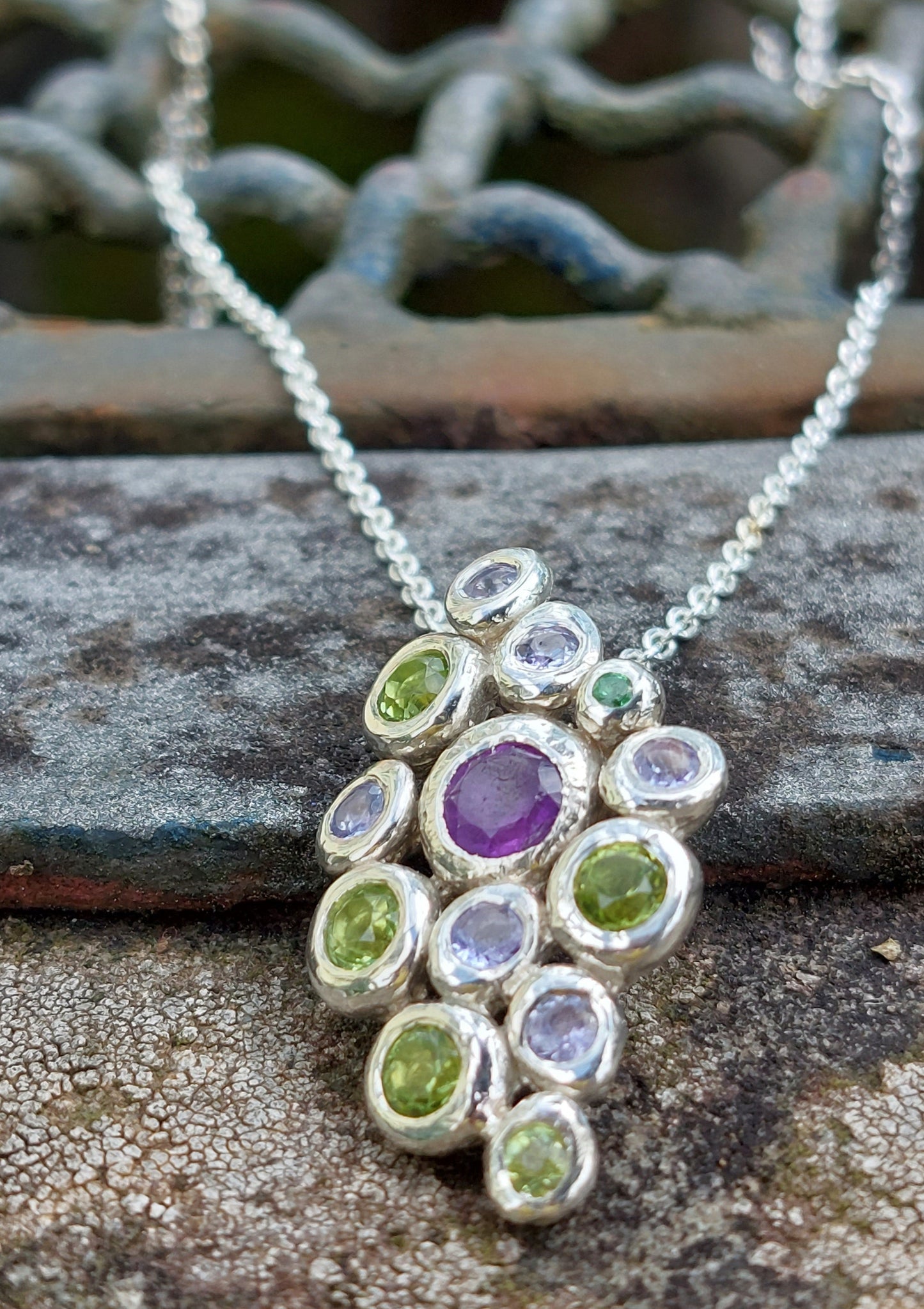 "Ciottoli" In argento con Ametista, Peridoto, Tanzanite e Tsavorite