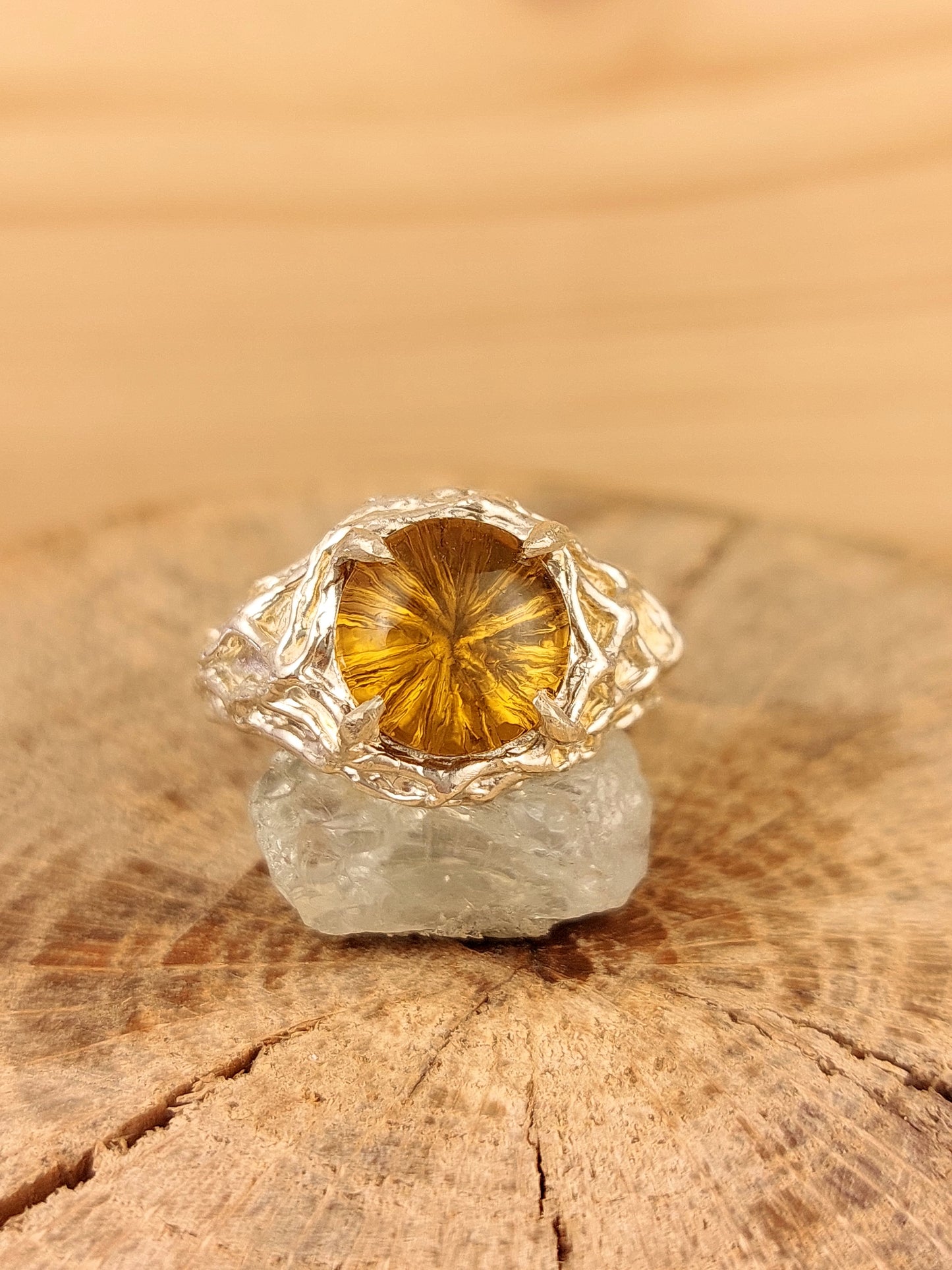 Sigillo "Organico" con quarzo "Carved Cabochon"