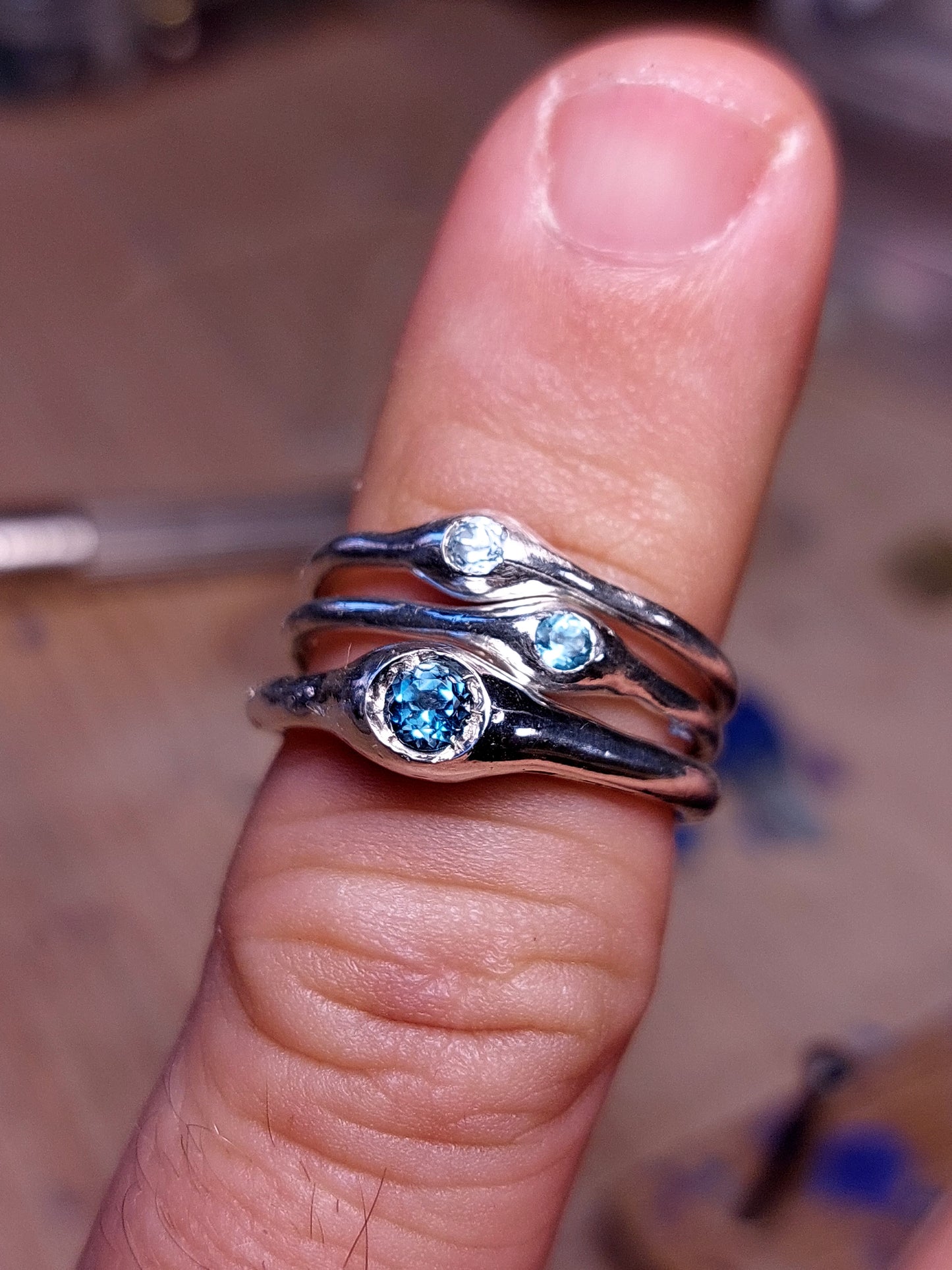 Anelli "Semino" Su Ordinazione (Qualsiasi Gemma, Qualsiasi Misura)