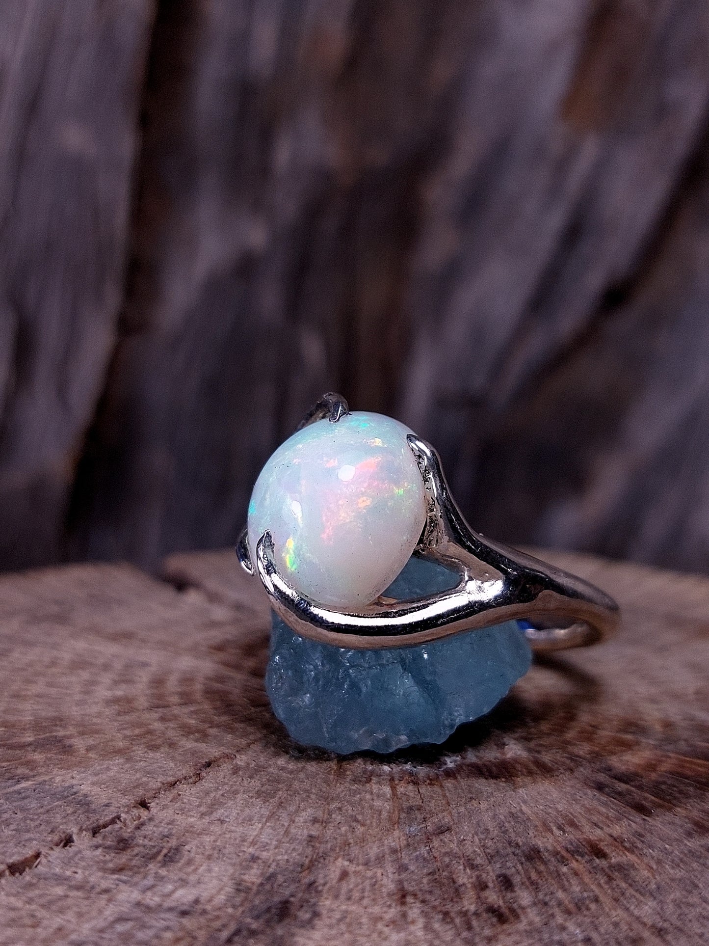 Anello "Rami e Radici" con Opale etiope