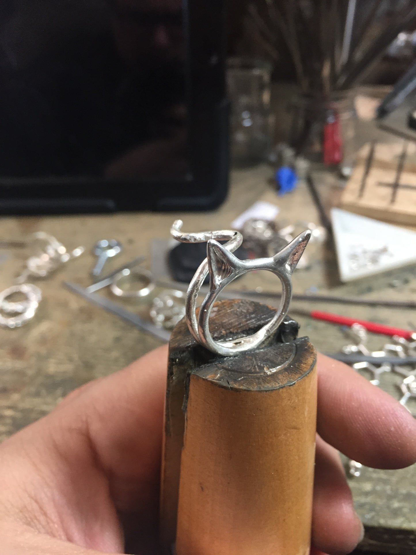 "Double Knot Vaccaro" Ring in Silver