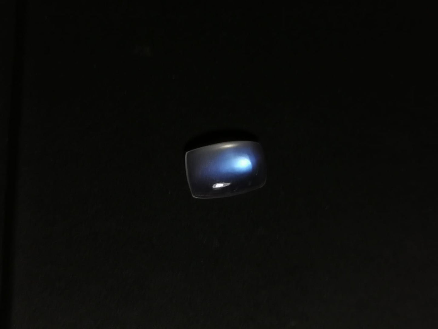 Adularia Pietra di Luna taglio rettangolare cabochon 1,49 ct