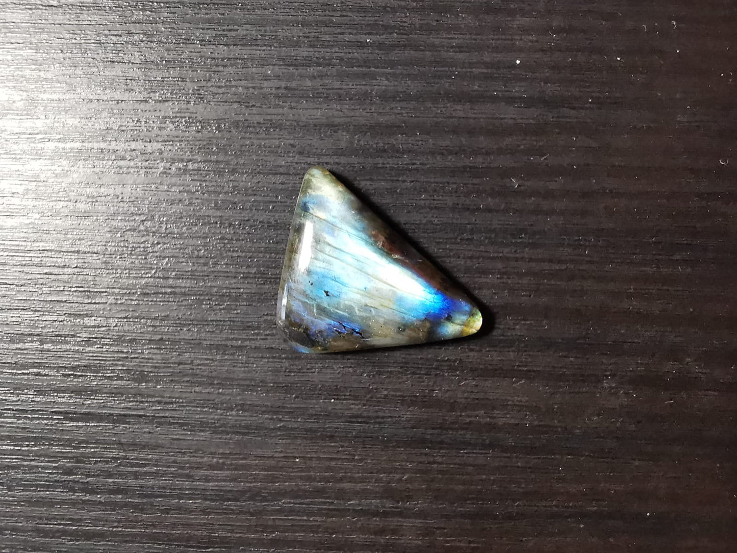 Labradorite taglio fancy cabochon 21,00 ct