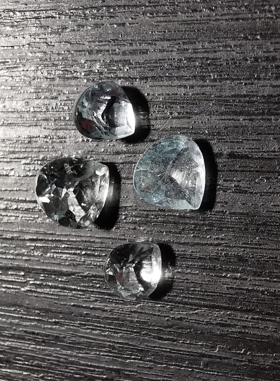 Lotto di quattro Acquamarine taglio goccia 1,15 ct