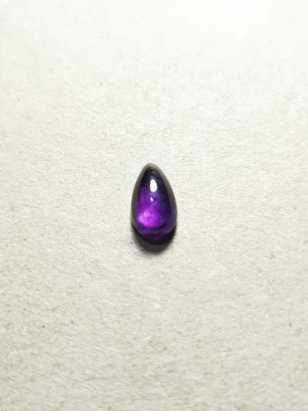 Ametista taglio goccia cabochon 1,72 ct