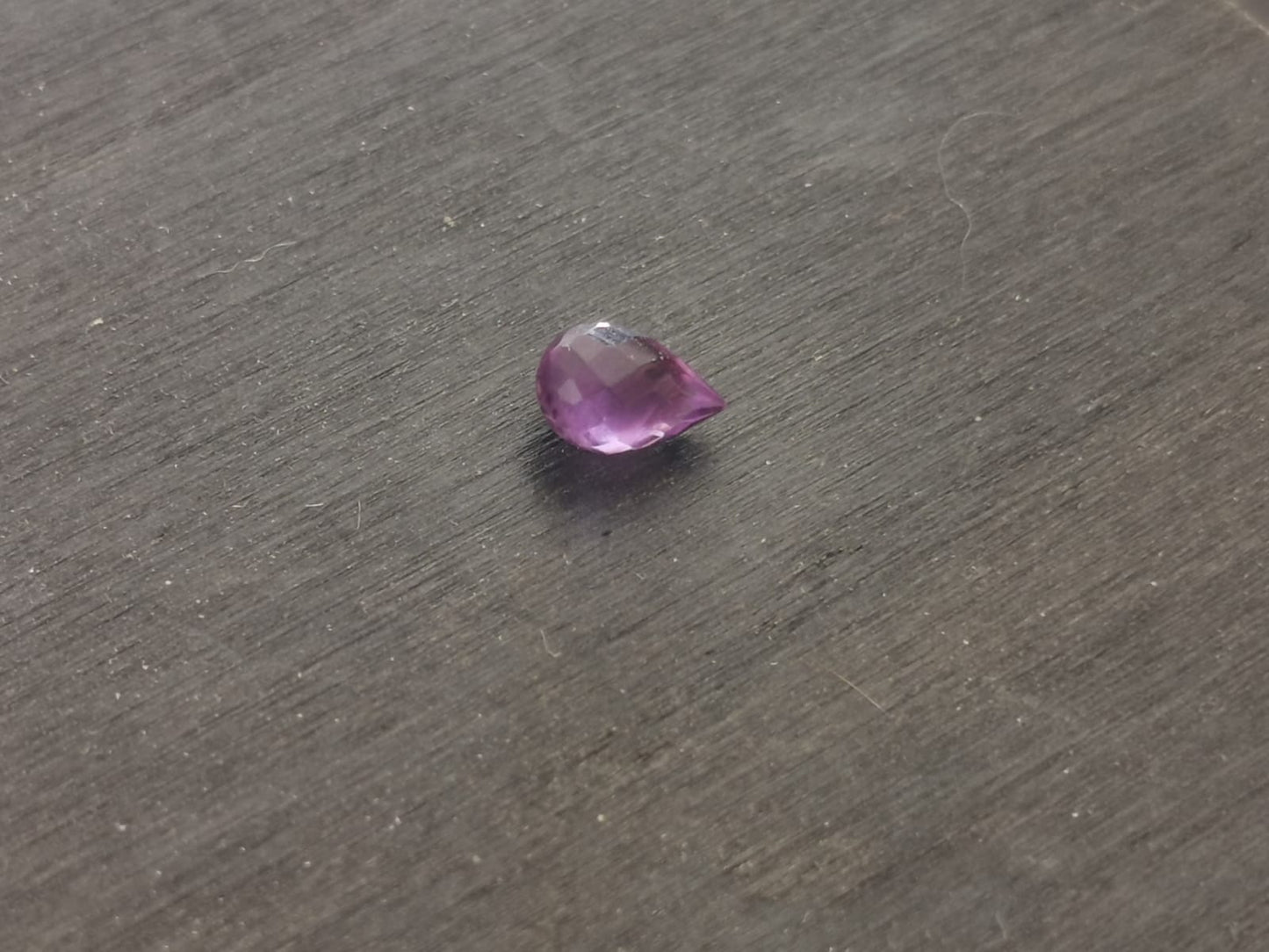 Ametista taglio goccia briolette non forata 1,00 ct