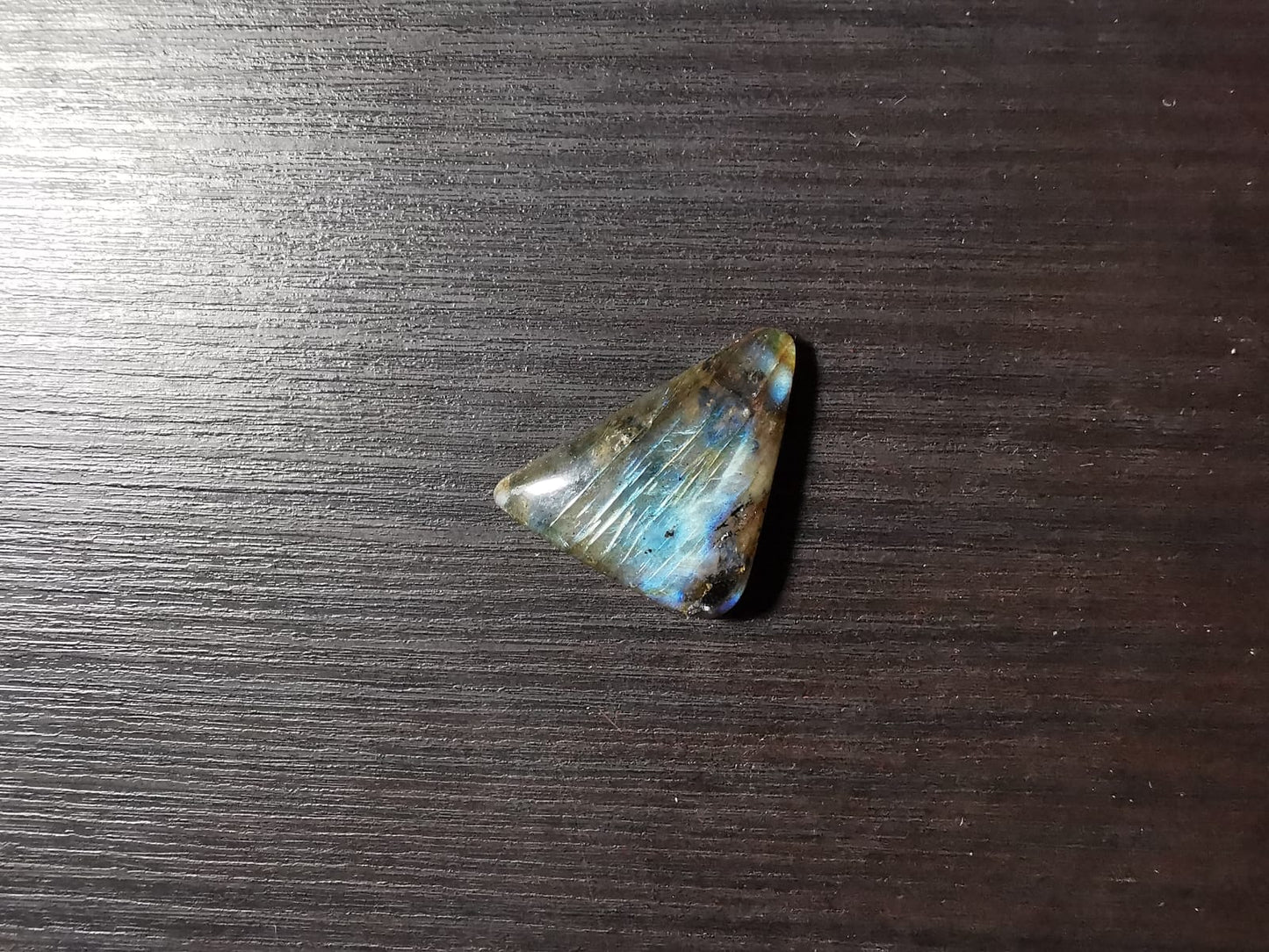 Labradorite taglio fancy cabochon 21,00 ct