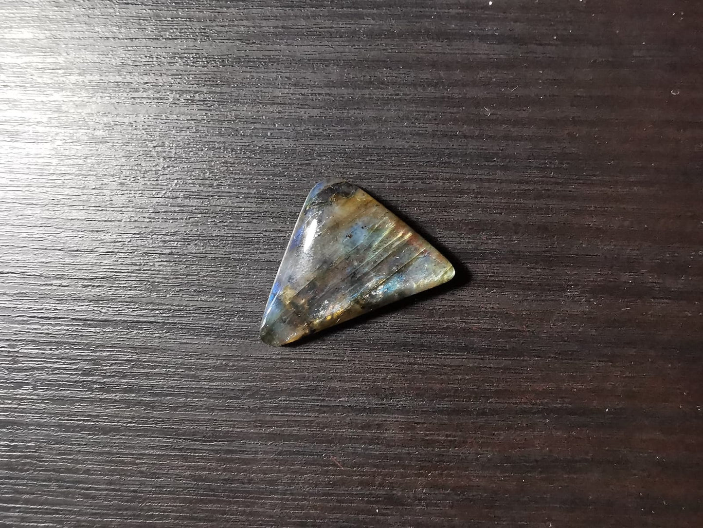 Labradorite taglio fancy cabochon 21,00 ct