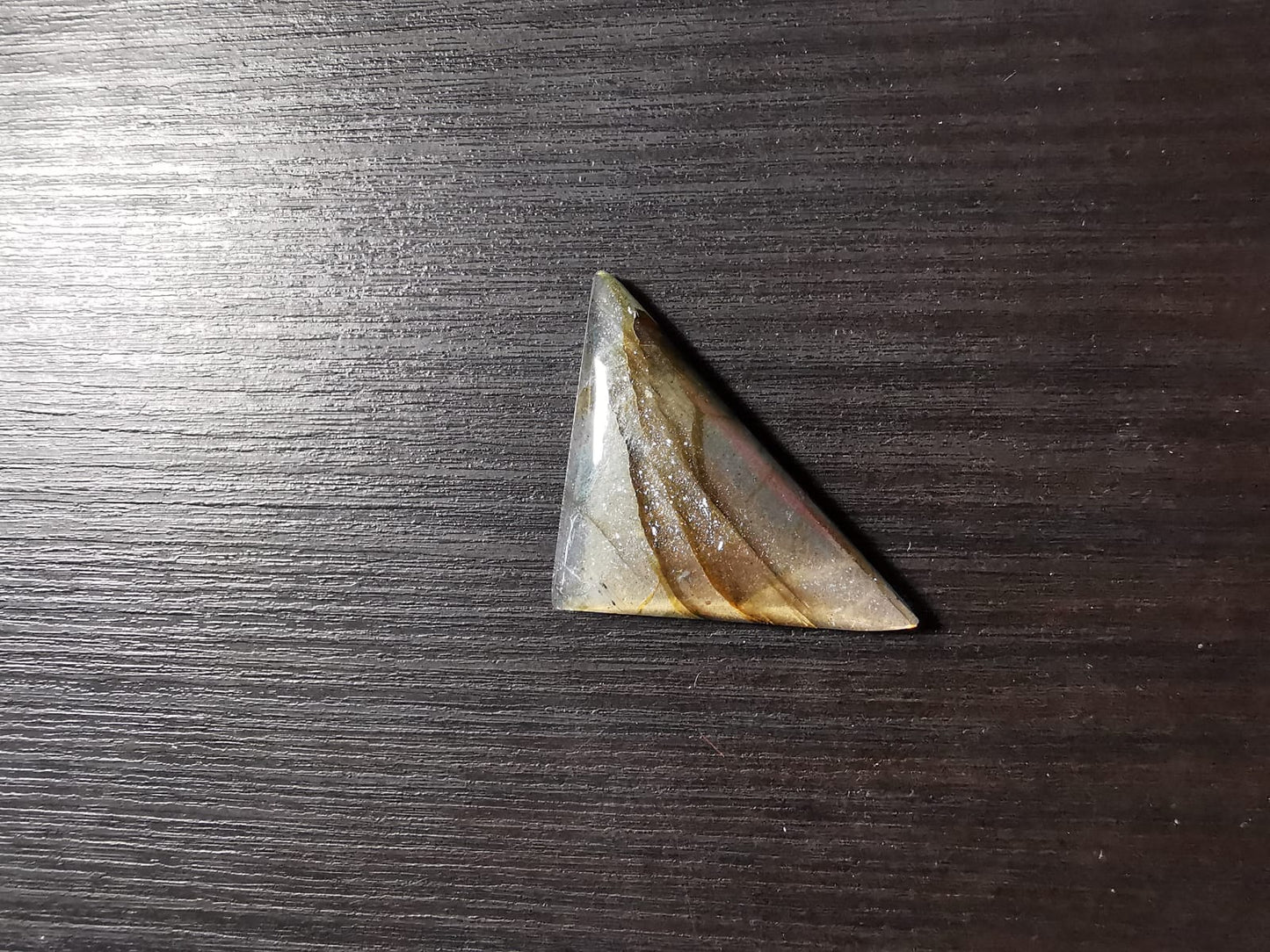 Labradorite taglio triangolare cabochon 23,50 ct
