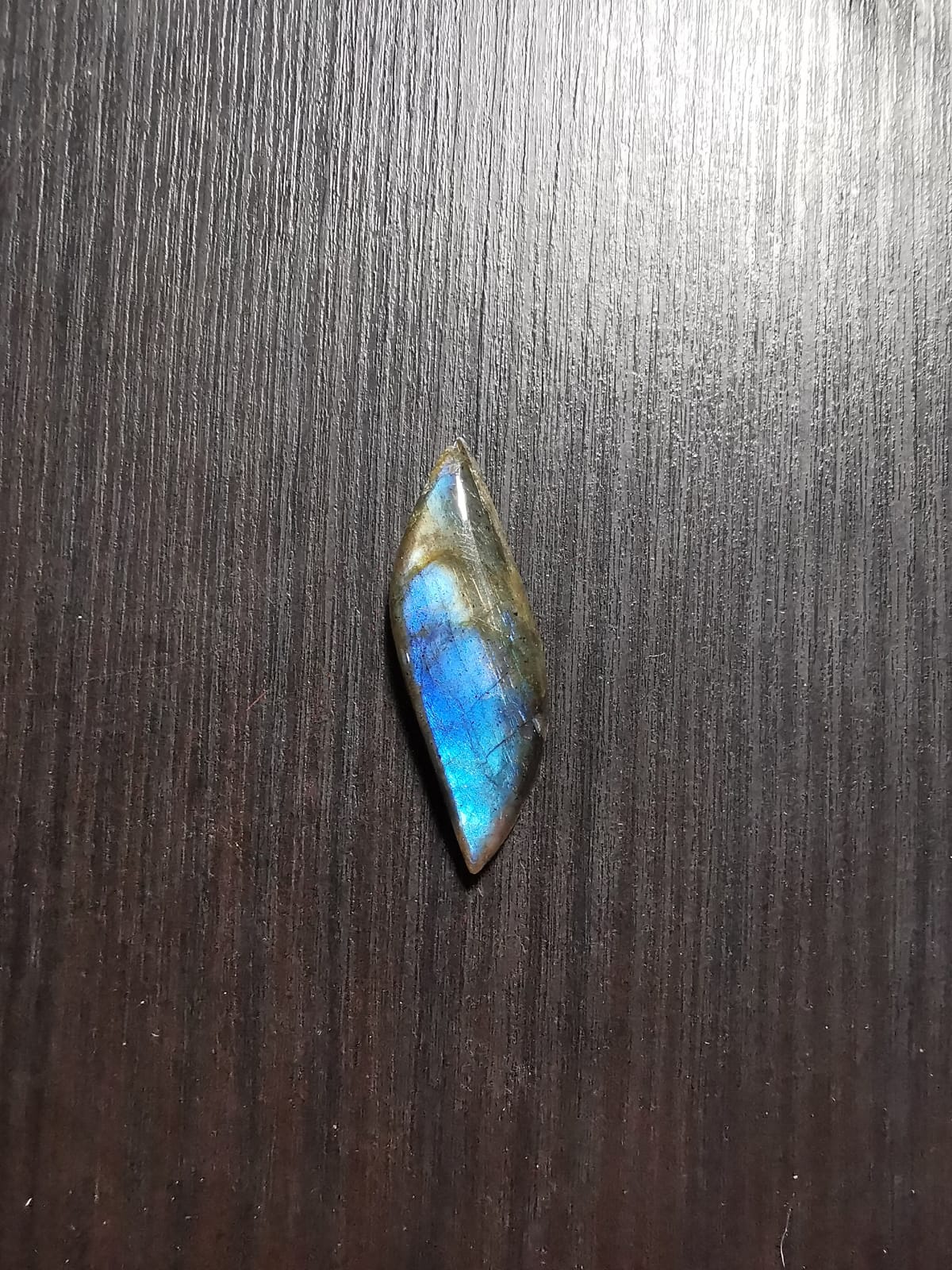 Labradorite taglio fancy cabochon 18,96 ct