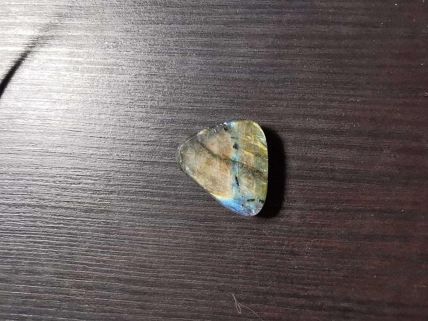 Labradorite taglio fancy cabochon 31,69 ct