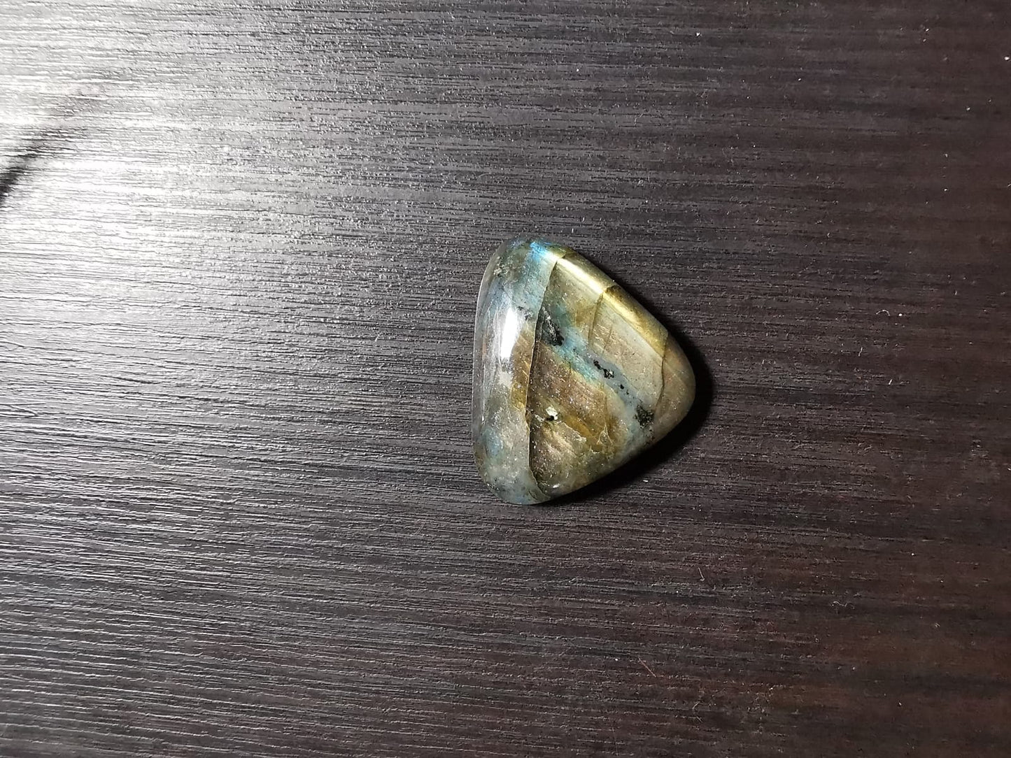 Labradorite taglio fancy cabochon 31,69 ct