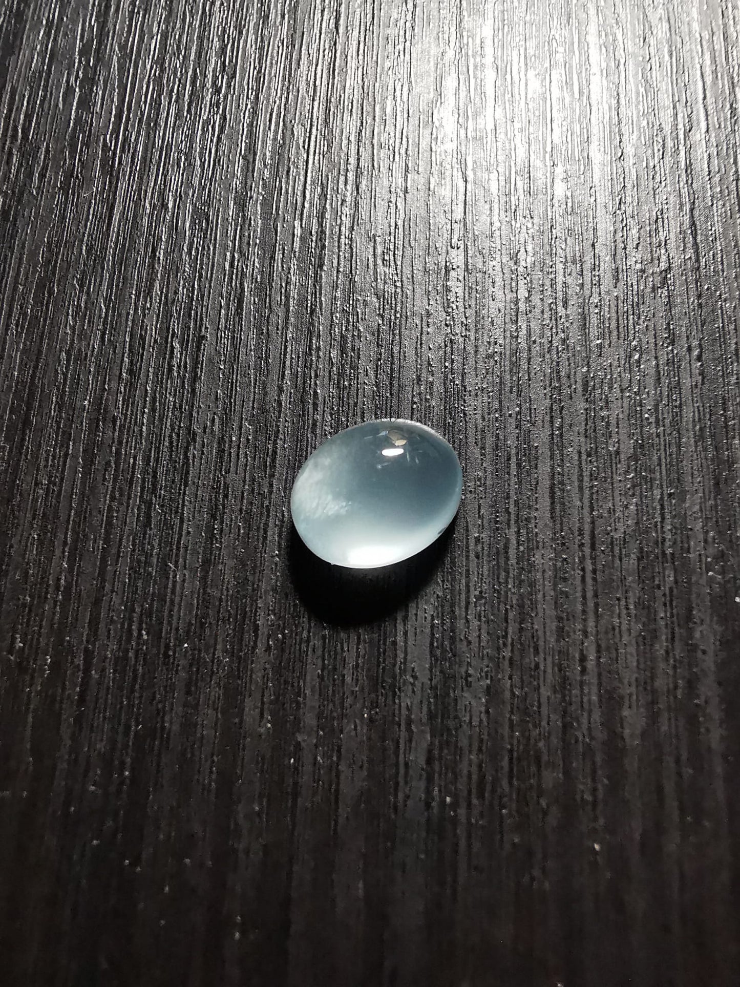 Acquamarina taglio ovale cabochon 2,83 ct