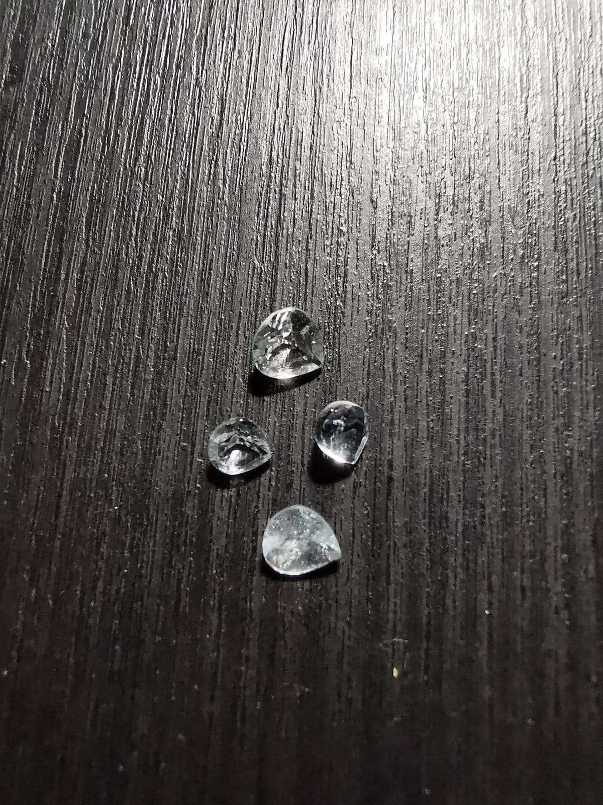 Lotto di quattro Acquamarine taglio goccia 1,15 ct