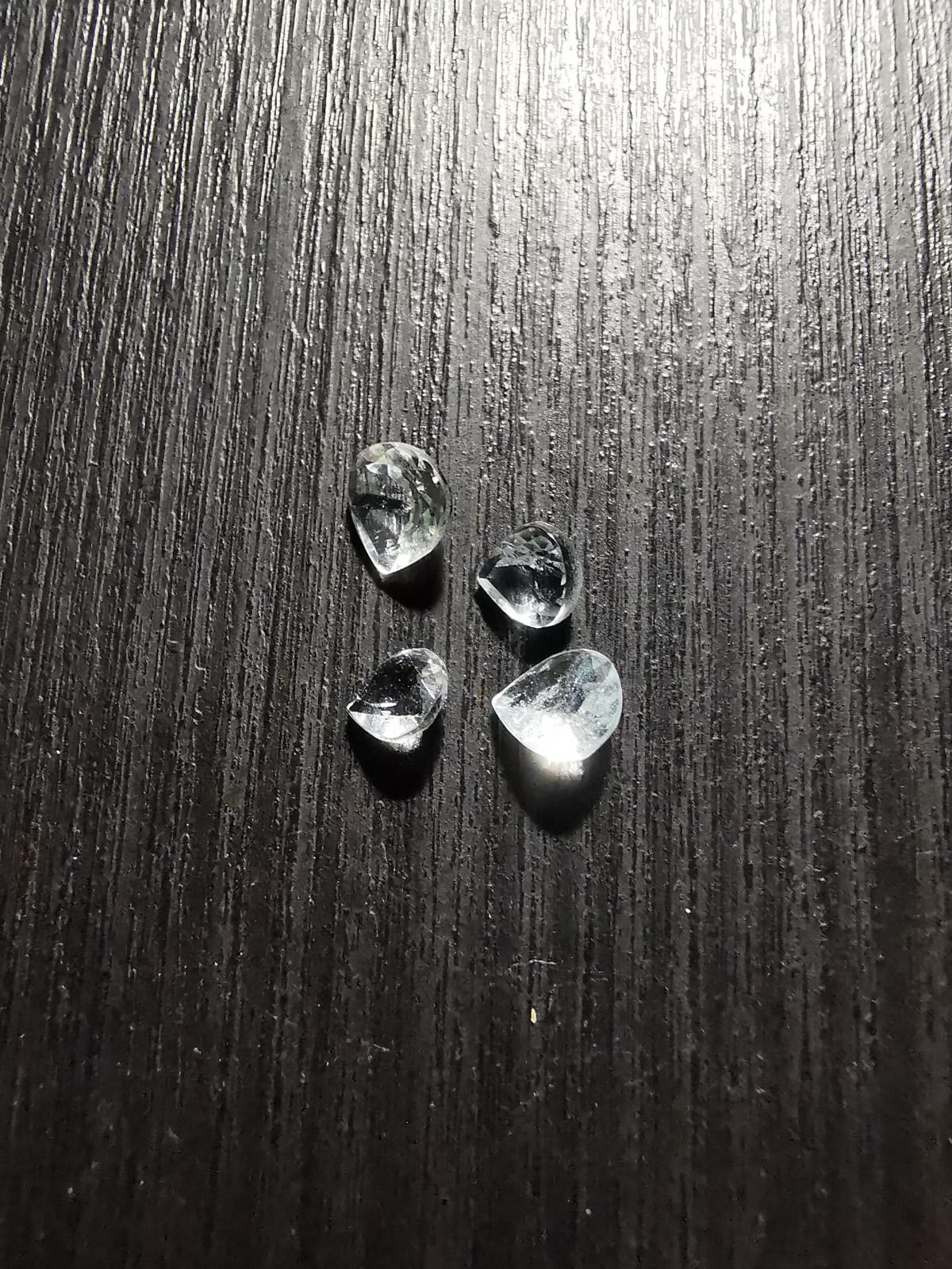 Lotto di quattro Acquamarine taglio goccia 1,15 ct