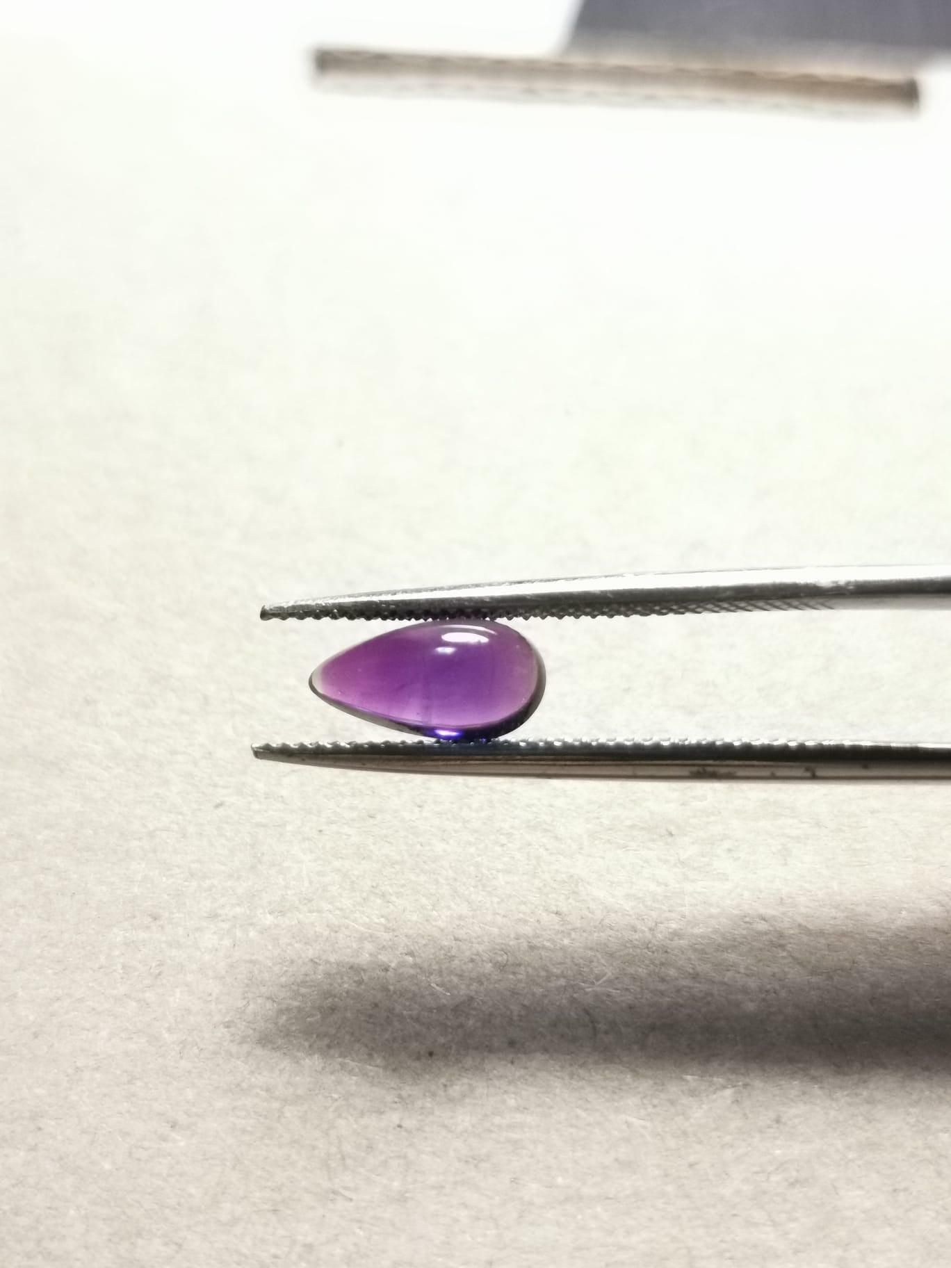 Ametista taglio goccia cabochon 1,27 ct