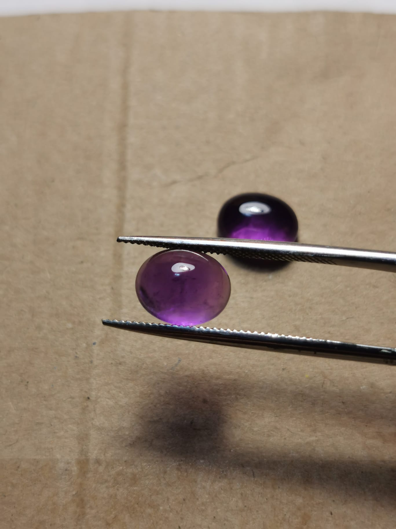 Coppia di Ametiste taglio ovale cabochon 6,65 ct totali