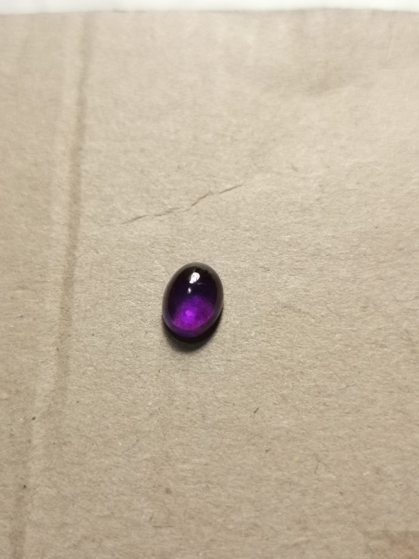 Ametista taglio ovale cabochon 1,22 ct