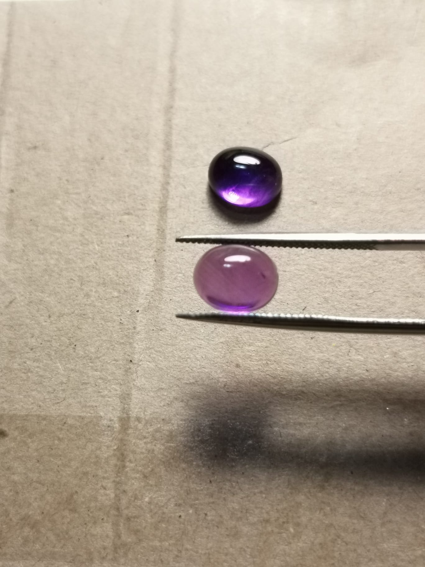 Coppia di Ametiste taglio ovale cabochon 6,50 ct totali