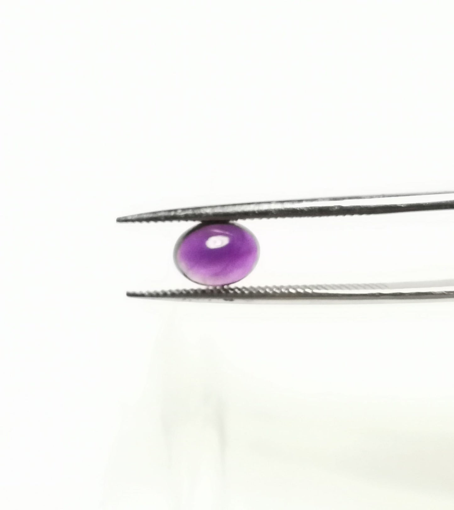 Ametista taglio ovale cabochon 1,43 ct