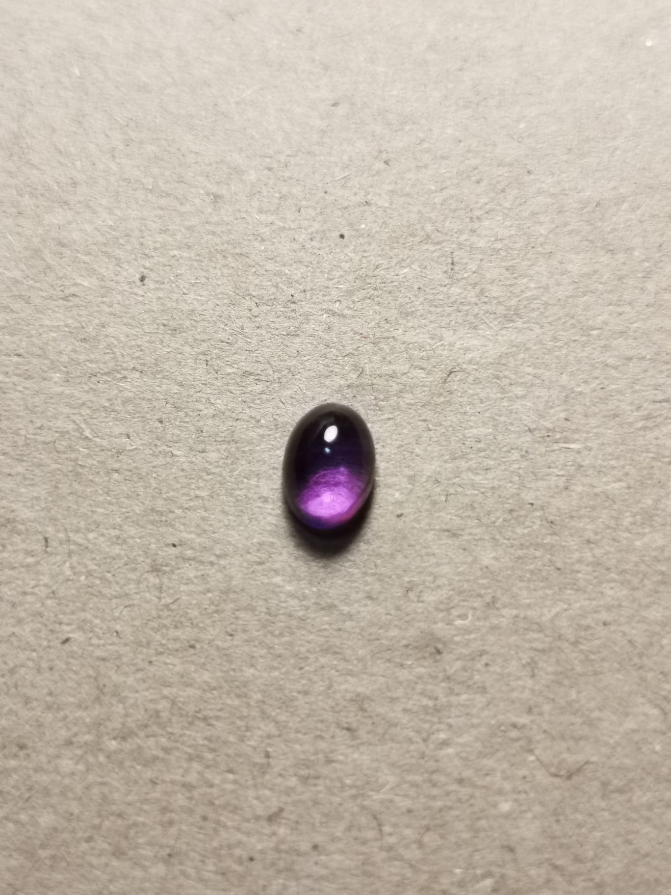 Ametista taglio ovale cabochon 0,98 ct
