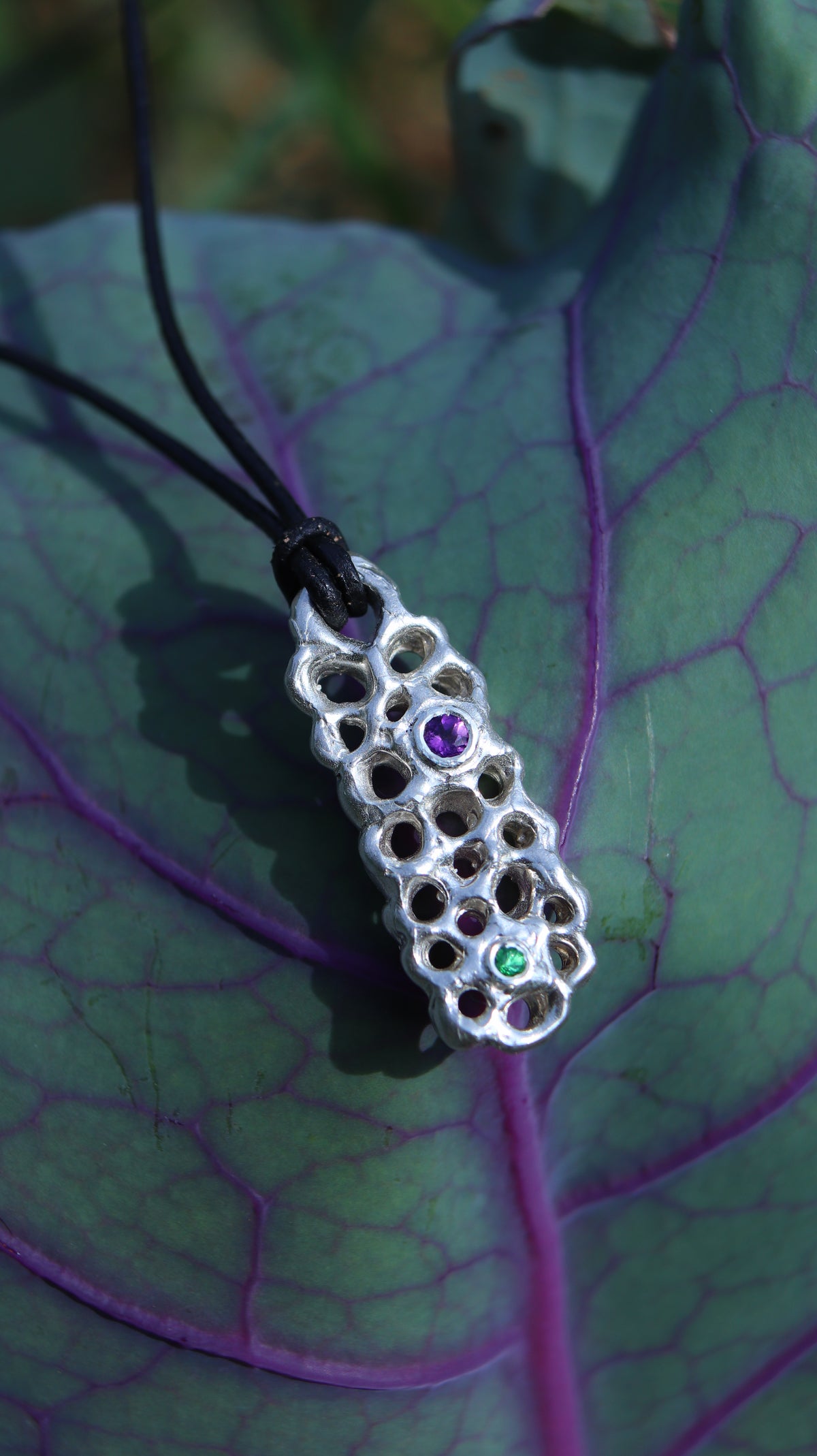 Biocharm in argento 925 con diopside e ametista