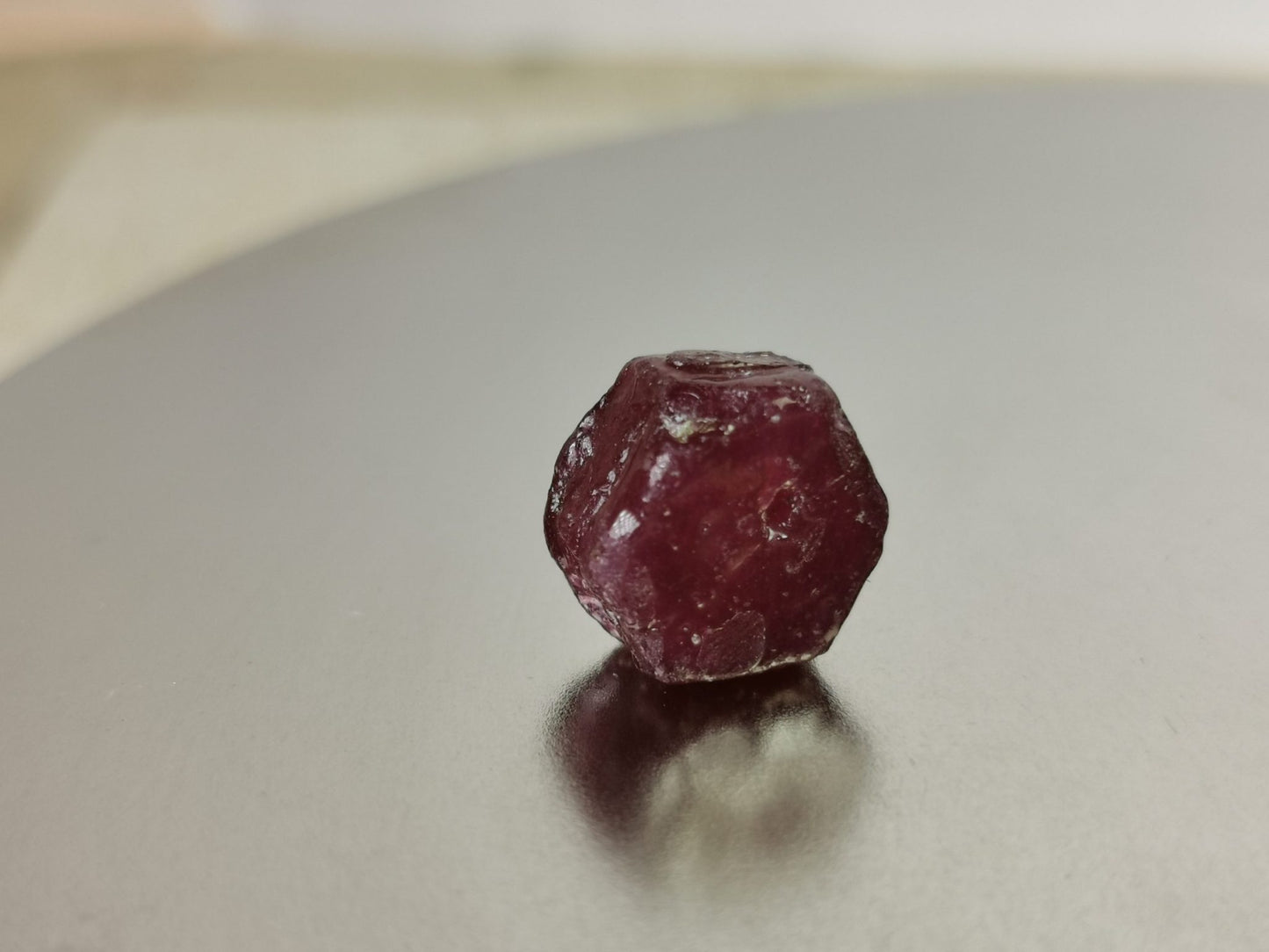 Rubino grezzo 9,35 ct