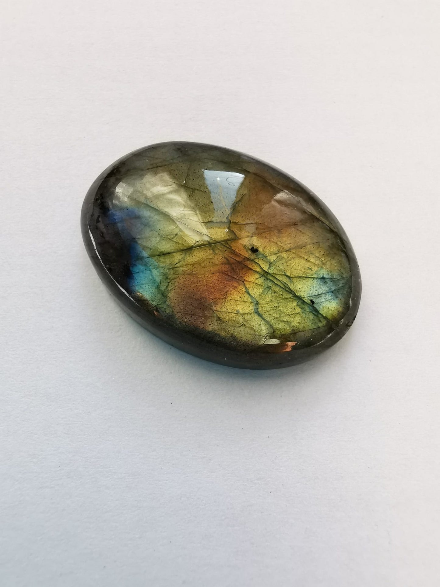 Labradorite taglio ovale cabochon 36,85 ct