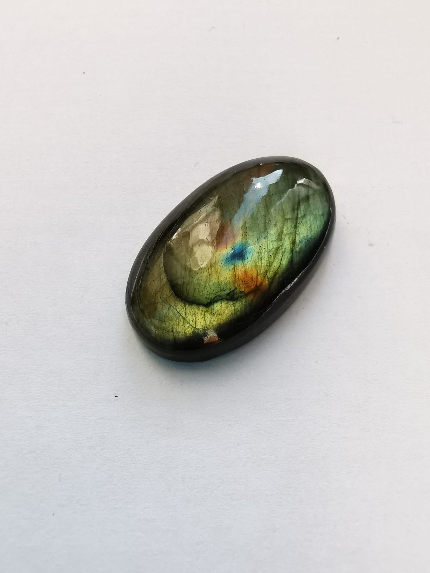 Labradorite taglio ovale cabochon 46,90 ct