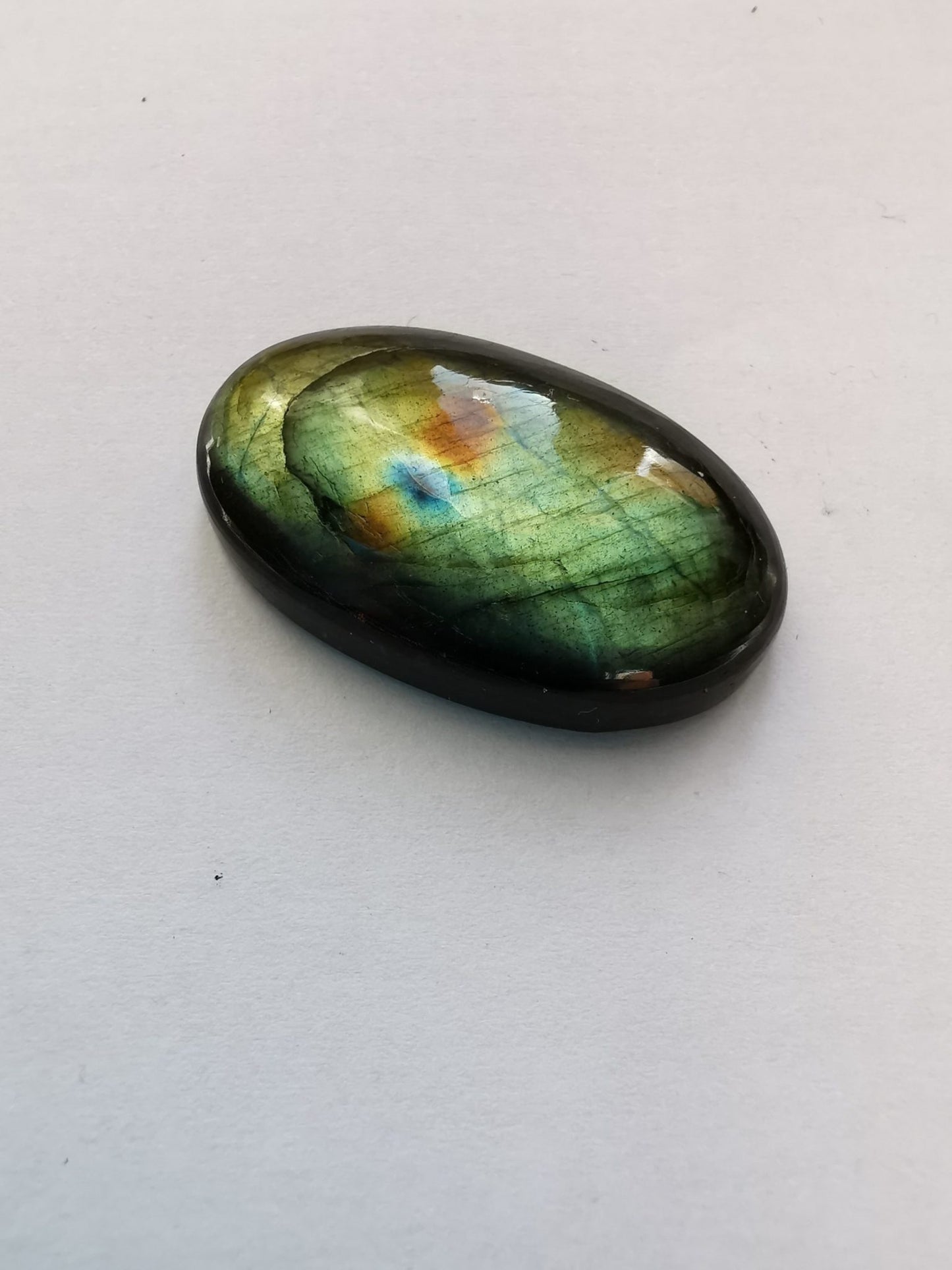 Labradorite taglio ovale cabochon 46,90 ct