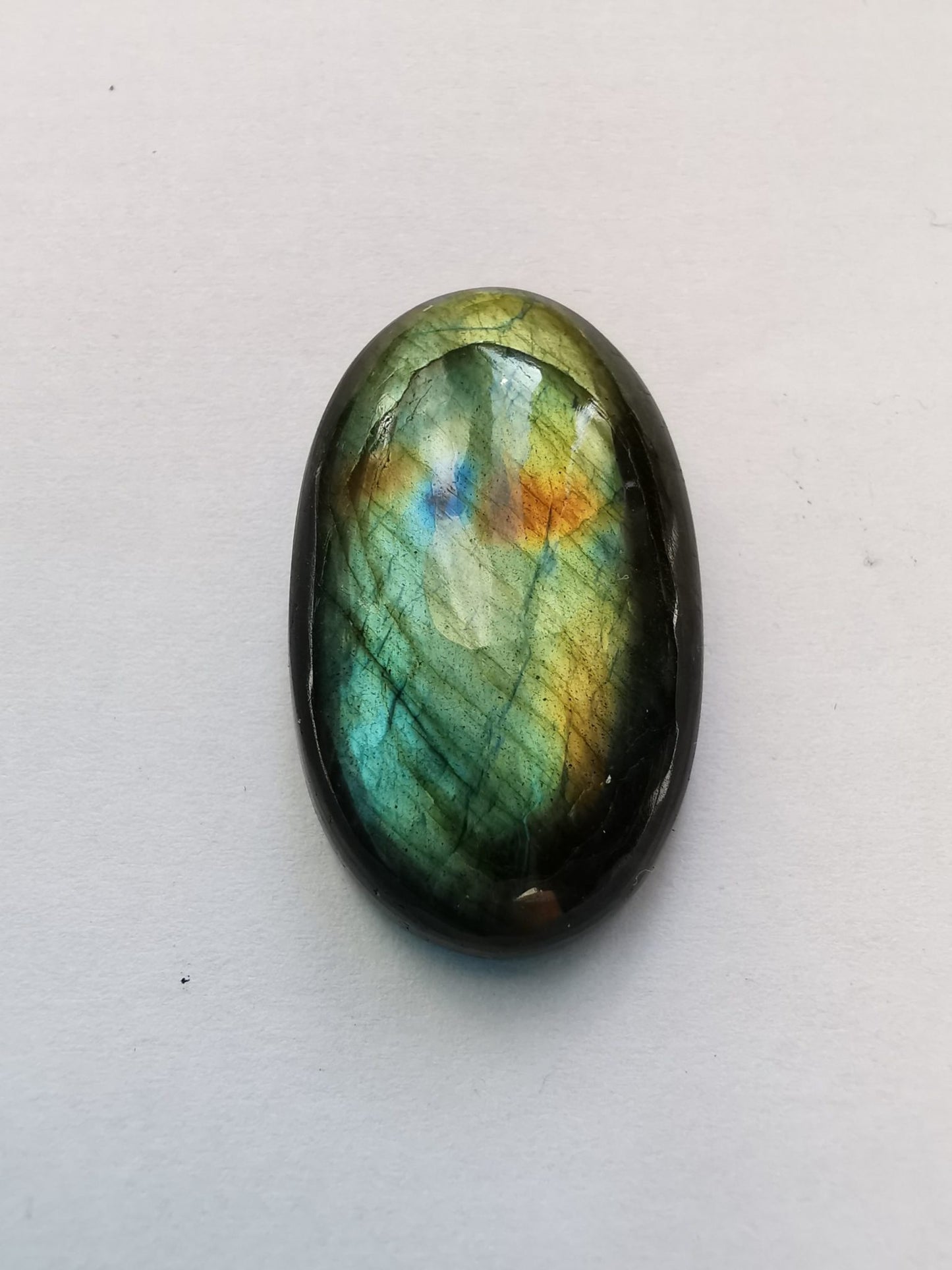 Labradorite taglio ovale cabochon 46,90 ct