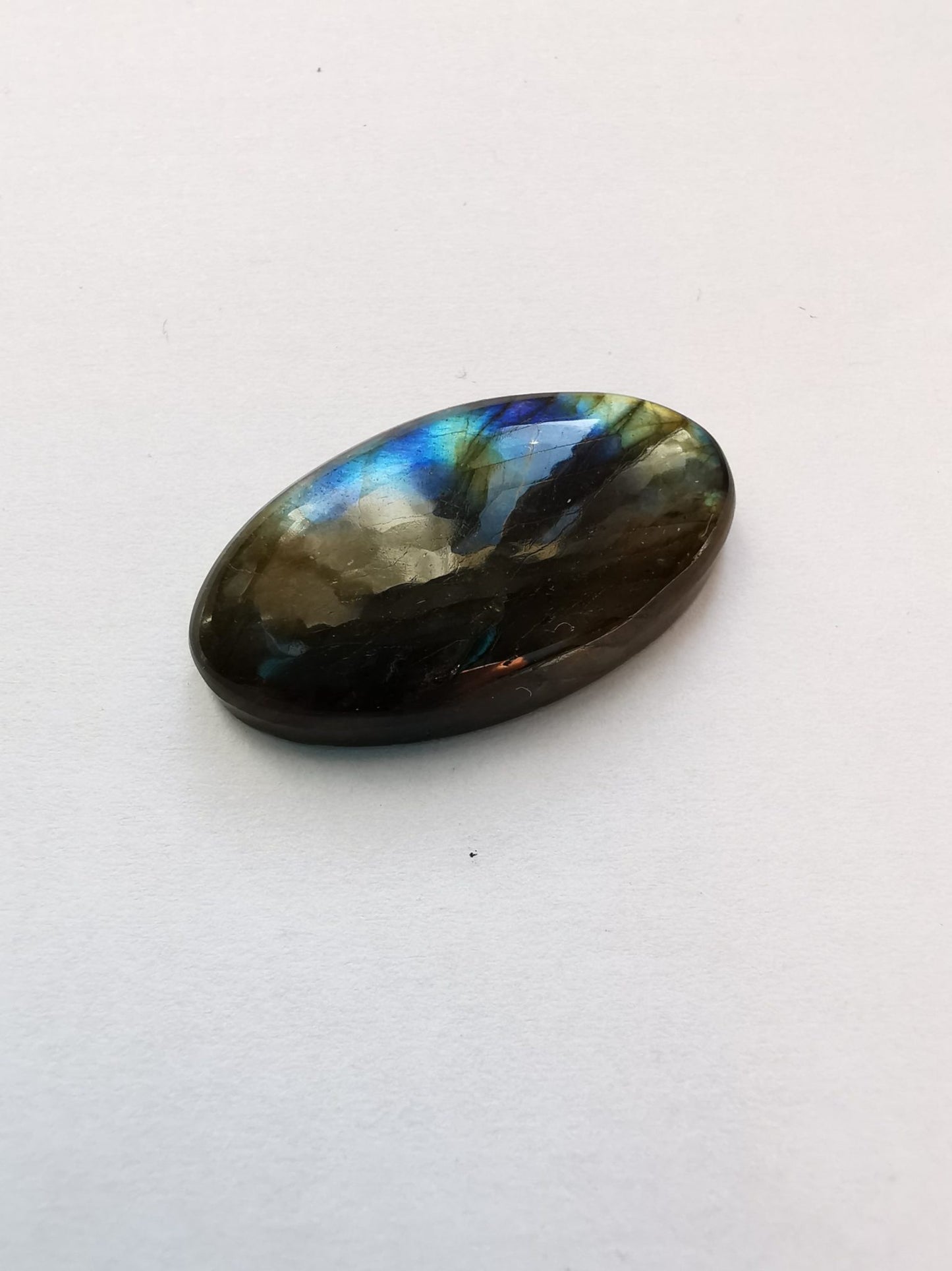 Labradorite taglio ovale cabochon 26,95 ct