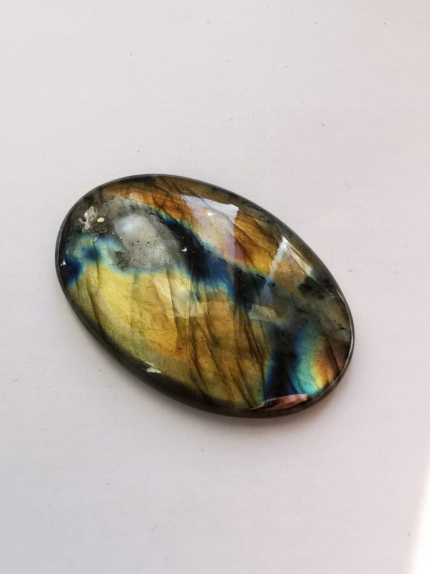 Labradorite taglio ovale cabochon 163,40 ct