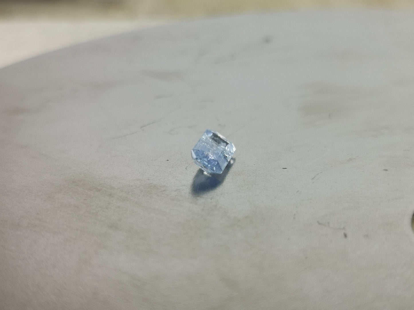Zaffiro taglio a smeraldo 1,05 ct