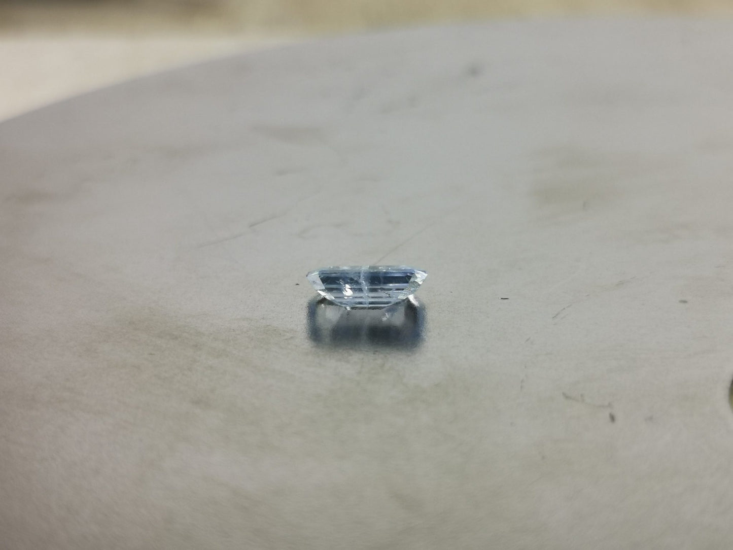Zaffiro taglio a smeraldo 1,05 ct