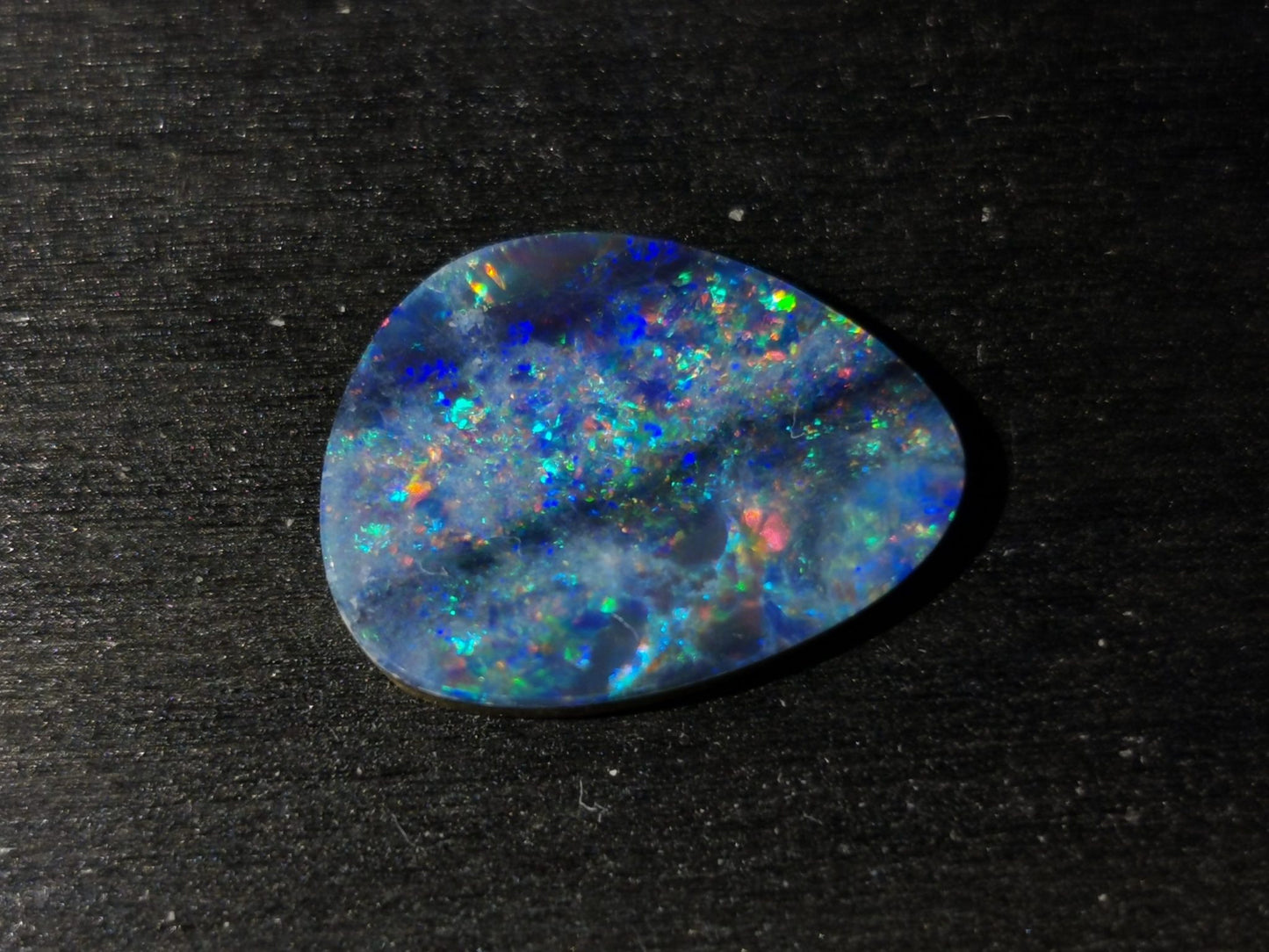 Opale doppietta forma fancy 4,60 ct
