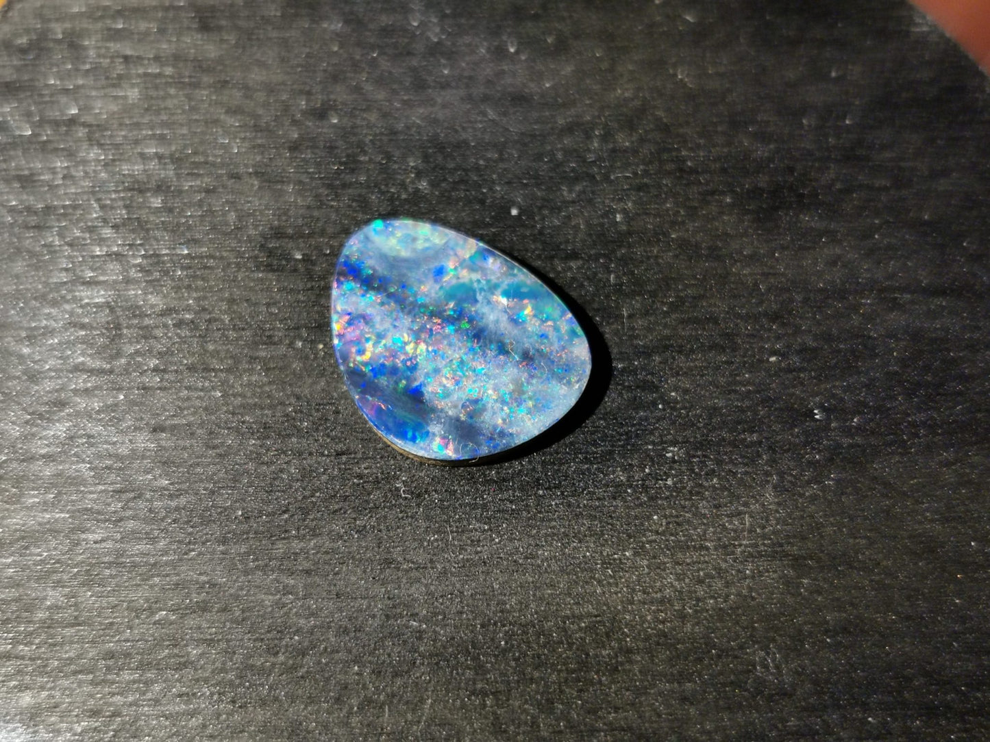 Opale doppietta forma fancy 4,60 ct