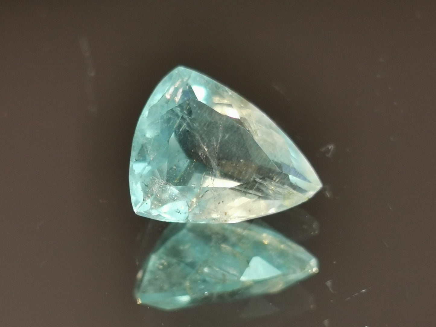 Acquamarina taglio trilliant 2,27 ct