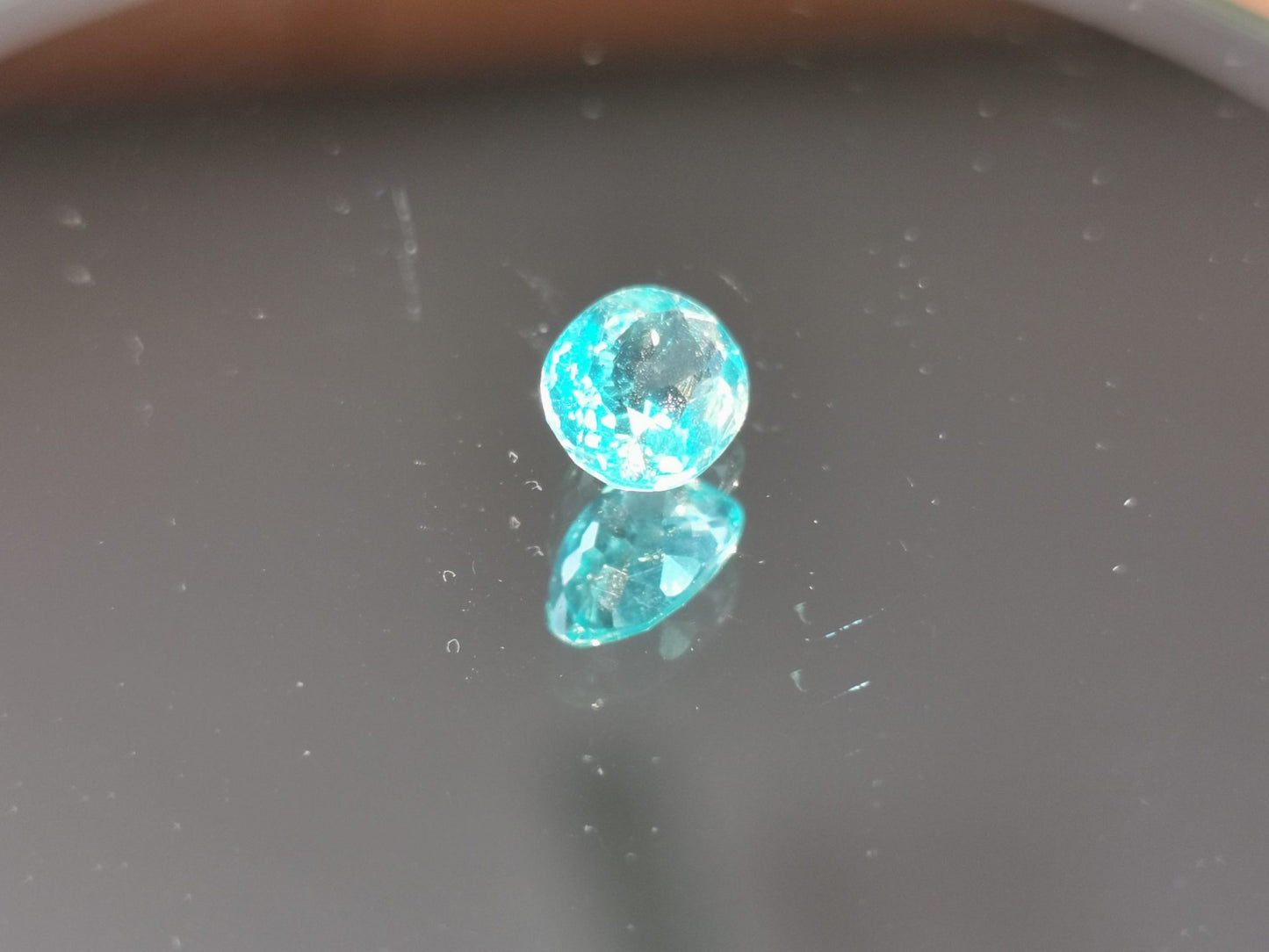 Apatite taglio ovale 1,45 ct