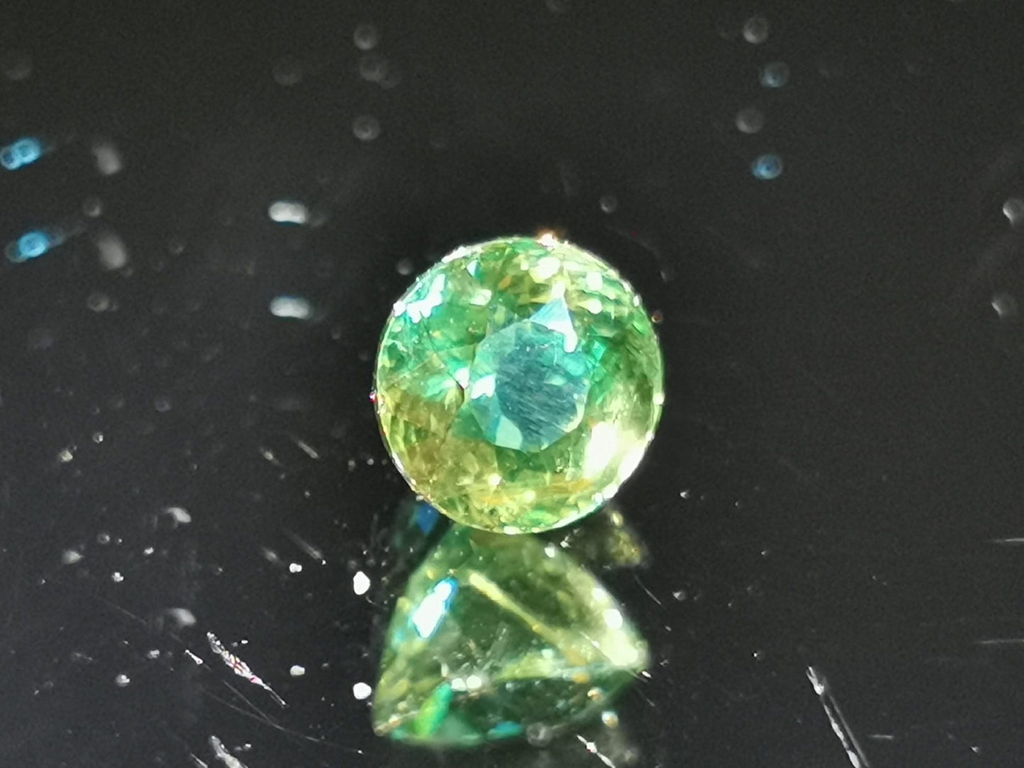 Apatite taglio rotondo 1,12 ct