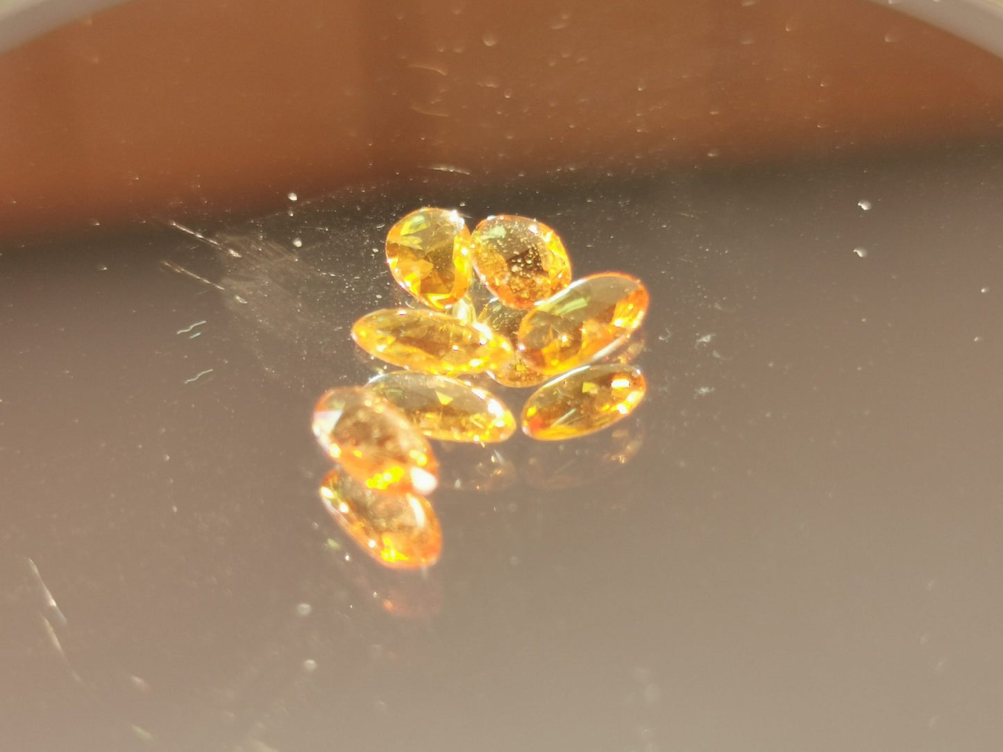 Lotto di 5 Zaffiri arancio taglio rosetta forma fancy 1,83 ct totali