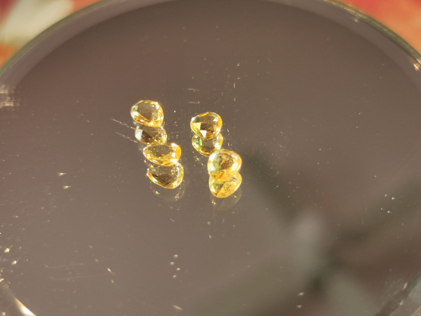 Lotto di 5 Zaffiri arancio taglio rosetta forma fancy 1,64 ct totali