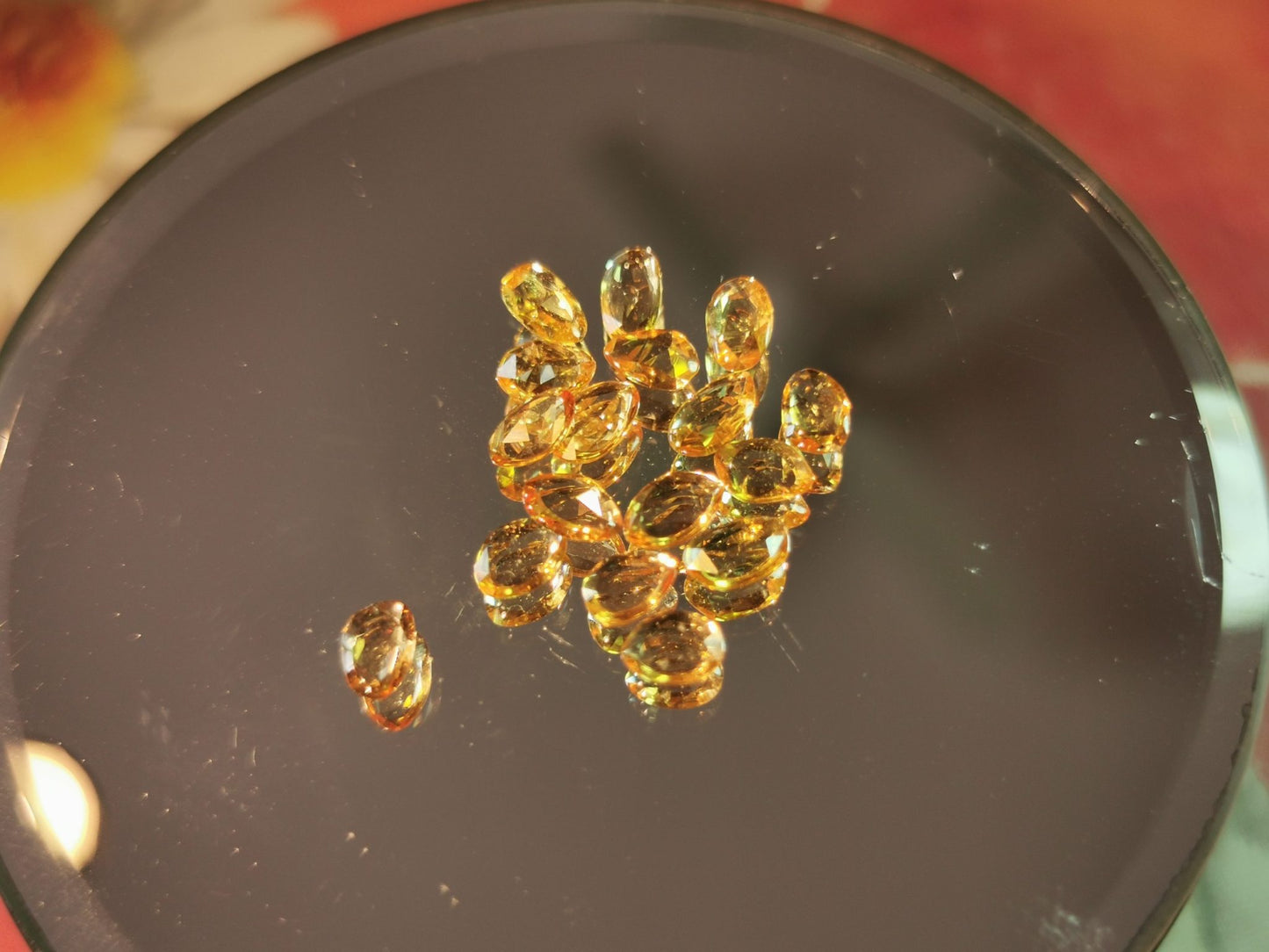 Lotto di 17 Zaffiri arancio taglio rosetta forma fancy 5,15 ct totali