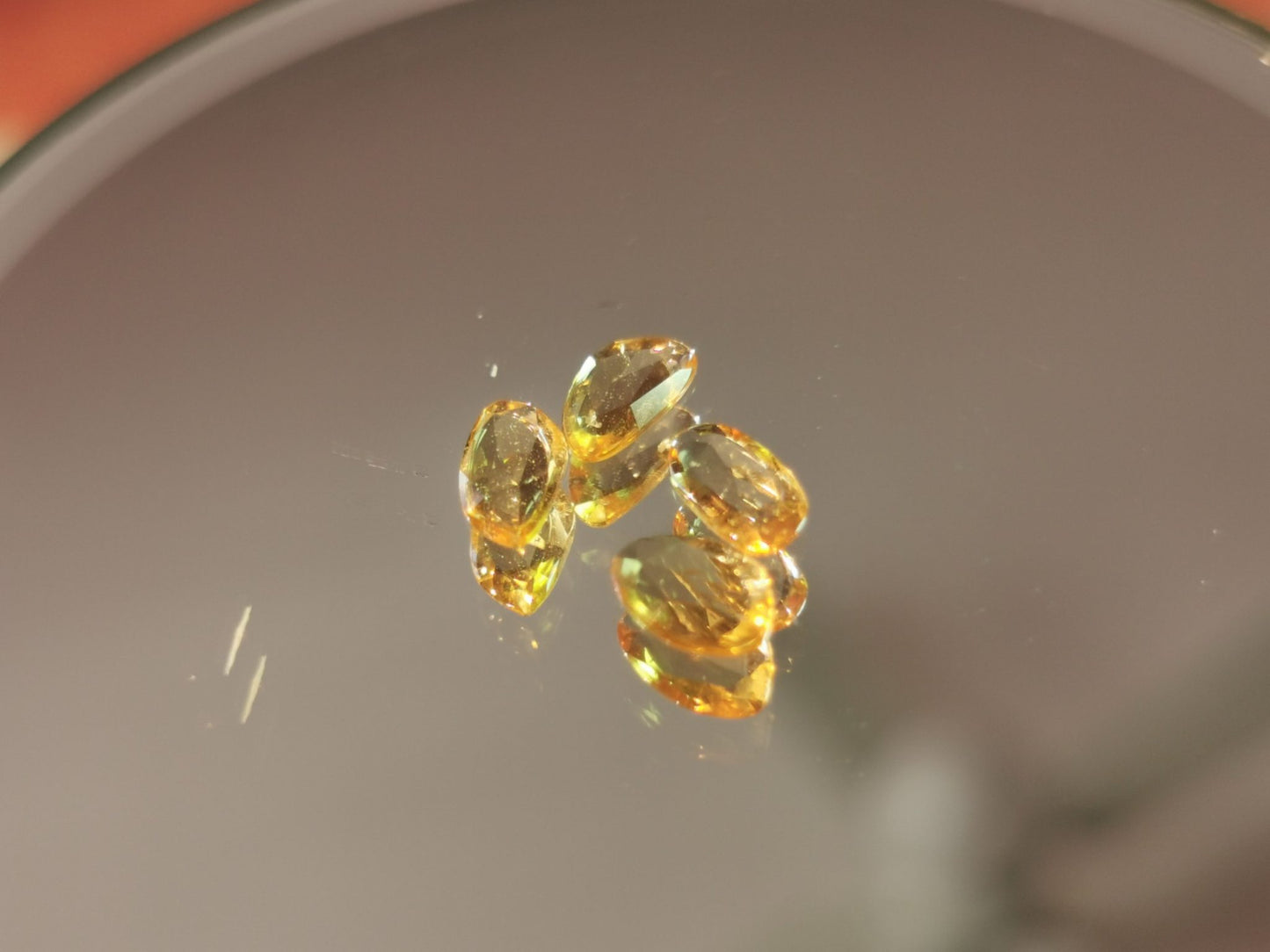 Lotto di 4 Zaffiri arancio taglio rosetta forma fancy 1,62 ct totali