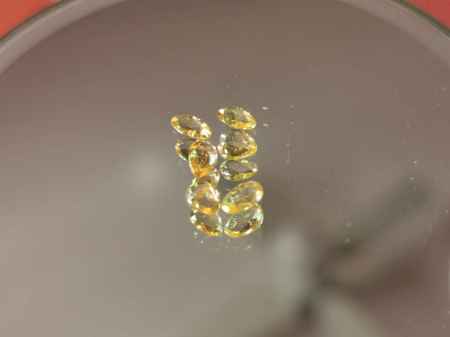 Lotto di 6 Zaffiri giallo taglio rosetta forma fancy 1,08 ct totali