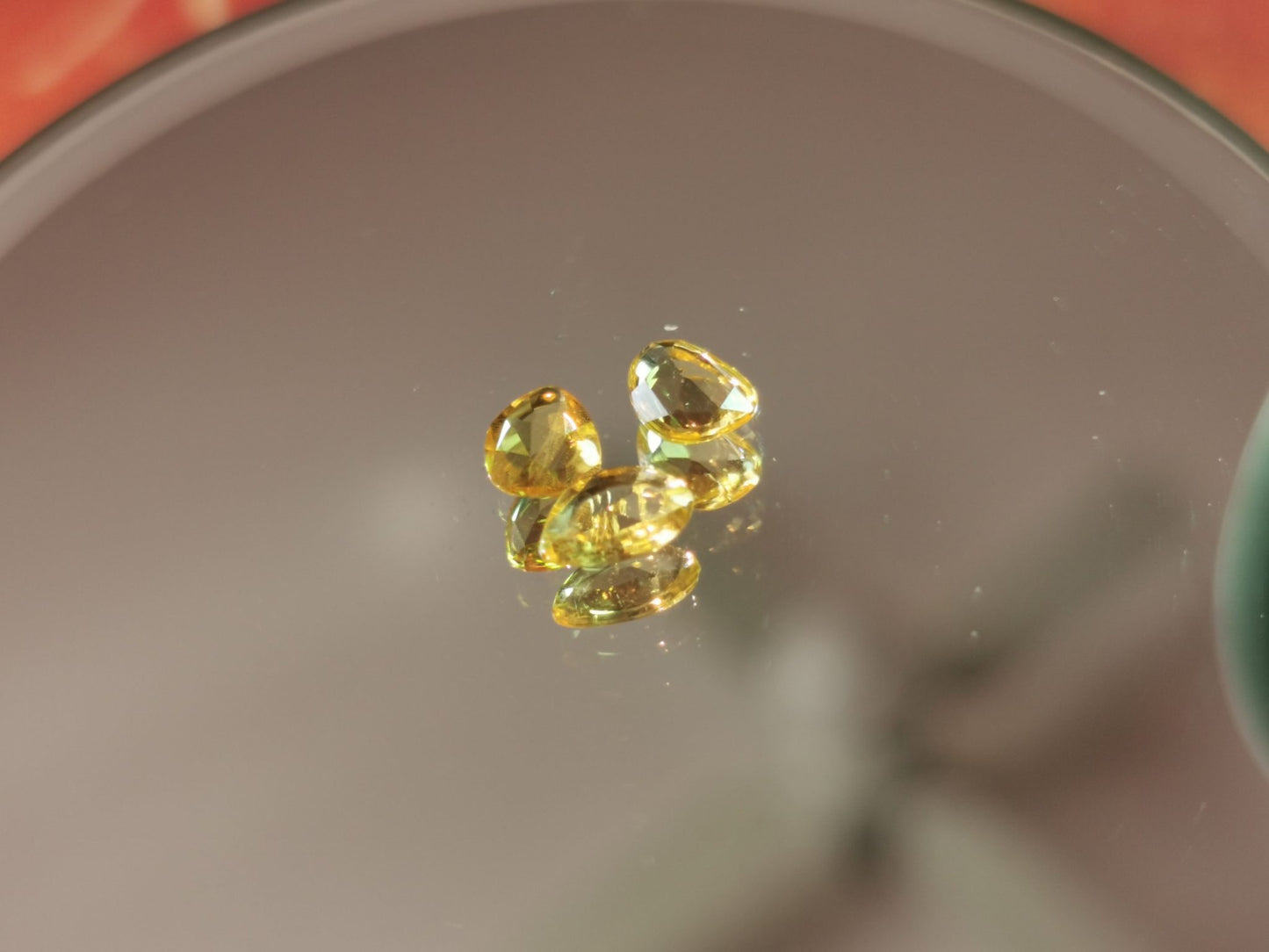 Lotto di 3 Zaffiri giallo taglio rosetta forma fancy 1,56 ct totali