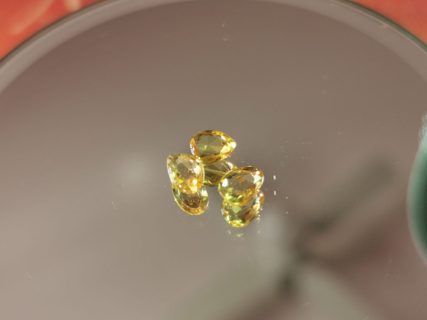 Lotto di 3 Zaffiri giallo taglio rosetta forma fancy 1,56 ct totali
