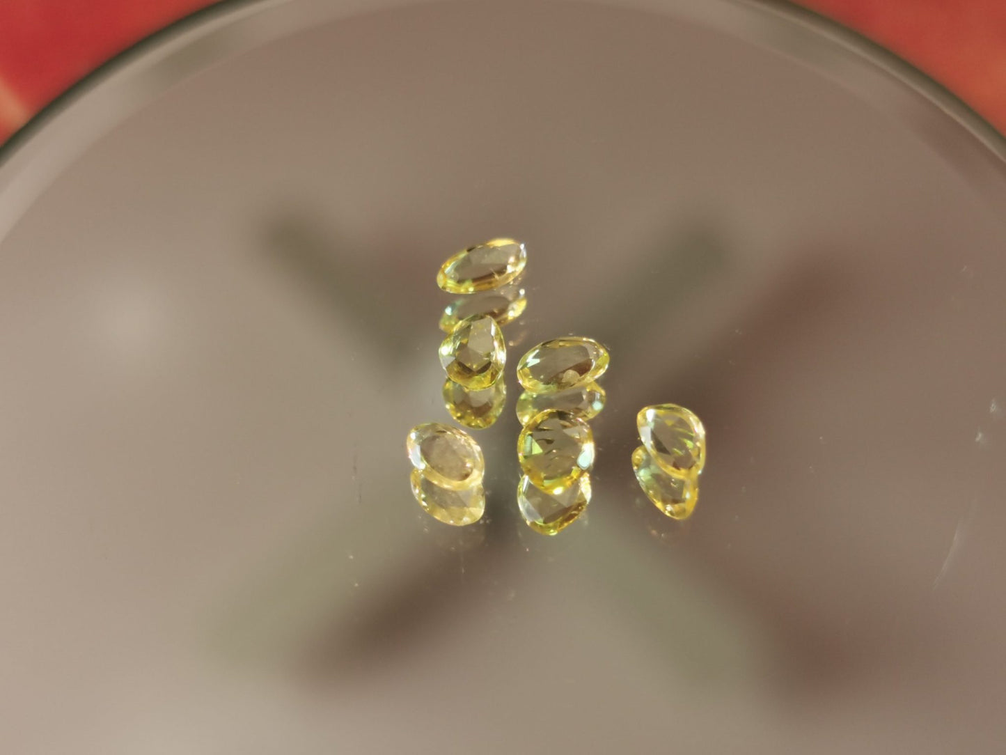 Lotto di 6 Zaffiri giallo taglio rosetta forma fancy 1,28 ct totali