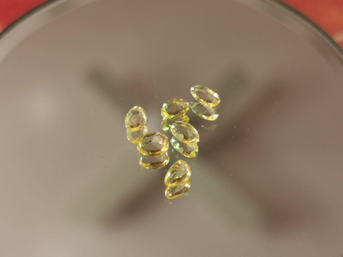 Lotto di 6 Zaffiri giallo taglio rosetta forma fancy 1,28 ct totali