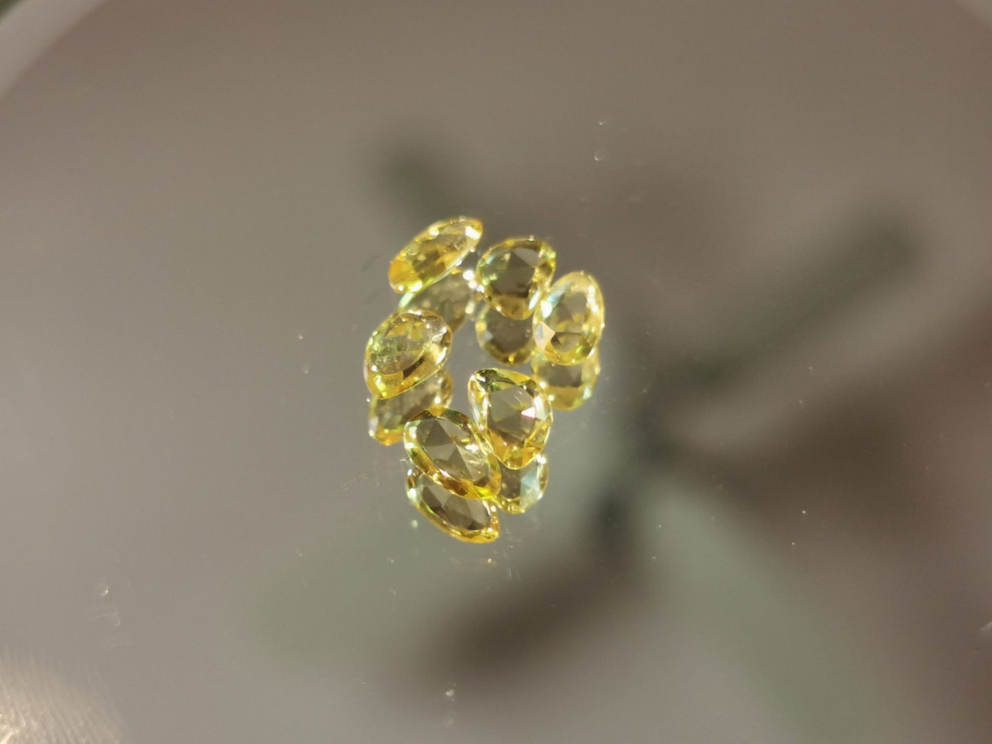 Lotto di 6 Zaffiri giallo taglio rosetta forma fancy 1,51 ct totali